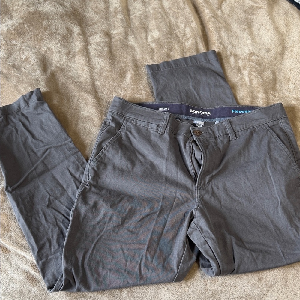 Sonoma Men's Charcoal Flexwear Chinos